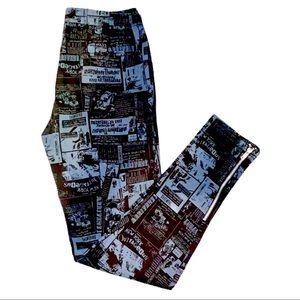 **5/$20** Unbranded Graphic Ankle Zip Leggings